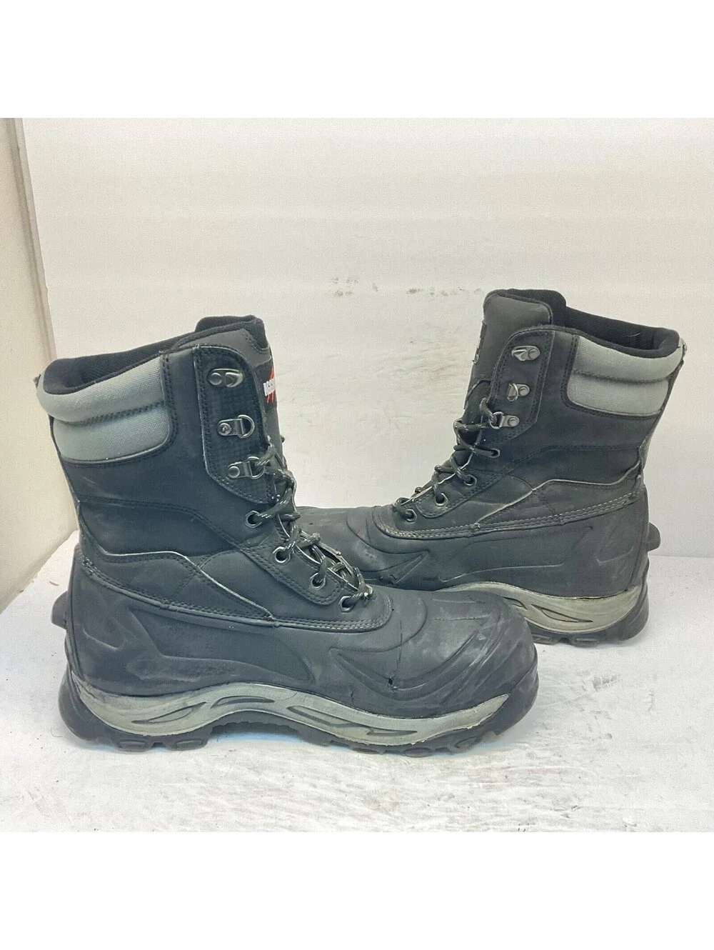 Aggressor Men's 8